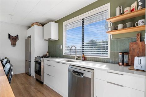 Photo of property in 11 Whenuariri Place, Maketu, Te Puke, 3189