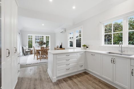 Photo of property in 3 Royds Street, Fendalton, Christchurch, 8014