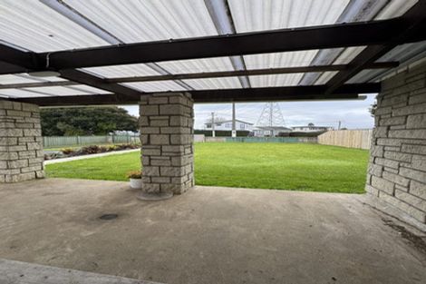 Photo of property in 11 Takanini Road, Takanini, 2112