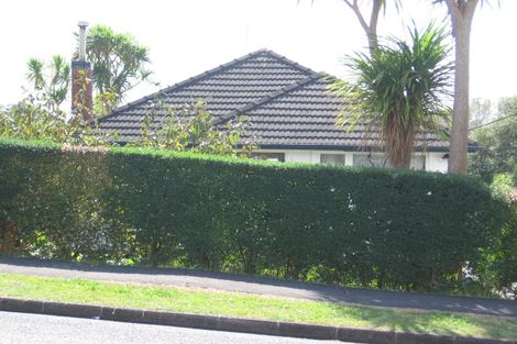 Photo of property in 2/61 Beaubank Road, Kelston, Auckland, 0602