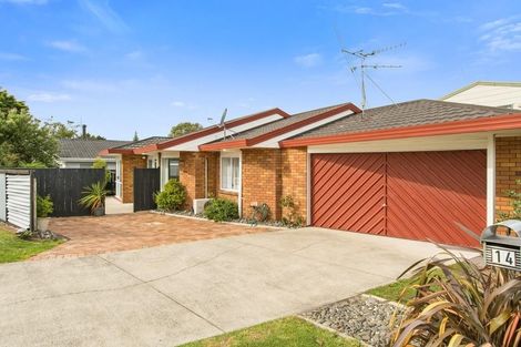 Photo of property in 14 Pacific View Road, Papamoa Beach, Papamoa, 3118