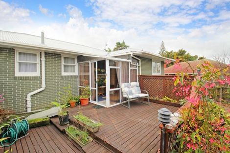 Photo of property in 21 Fleming Street, Manurewa East, Auckland, 2102
