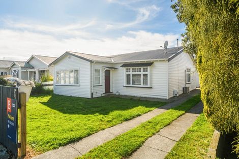 Photo of property in 51 Burns Avenue, Takaro, Palmerston North, 4412