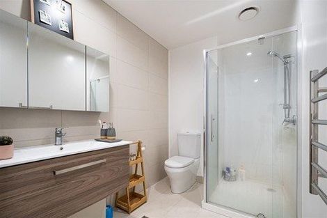 Photo of property in 208/6 Waikumete Road, Glen Eden, Auckland, 0602