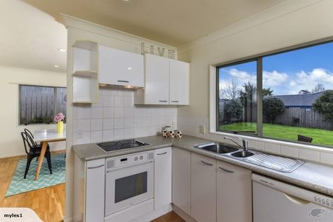 Photo of property in 12 Sophora Way, Albany, Auckland, 0632