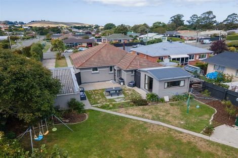 Photo of property in 12 Stuart Street, Holmes Hill, Oamaru, 9401