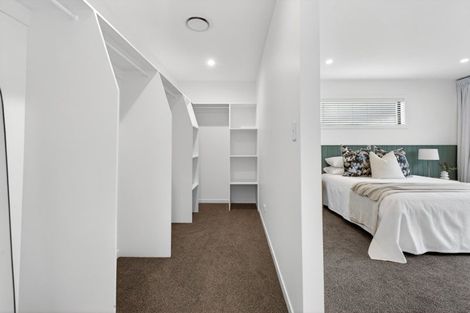 Photo of property in 7 Annie Aranui Drive, Poraiti, 4182