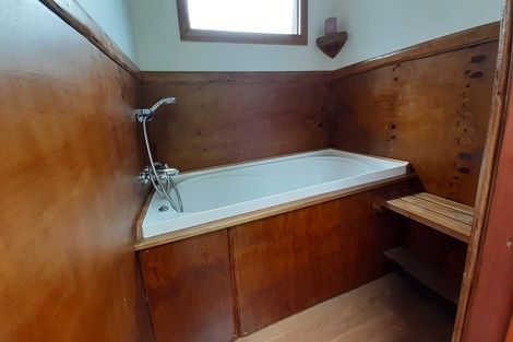 Photo of property in 26 Porterfield Street, Macandrew Bay, Dunedin, 9014