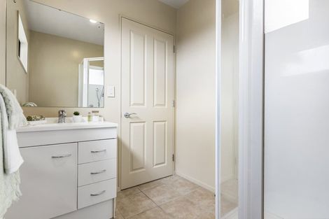 Photo of property in 16 Greenstone Place, Aotea, Porirua, 5024