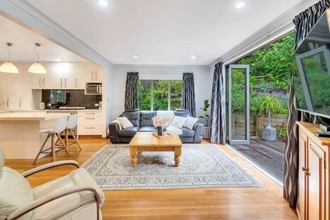 Photo of property in 40 Helen Ryburn Place, Torbay, Auckland, 0630