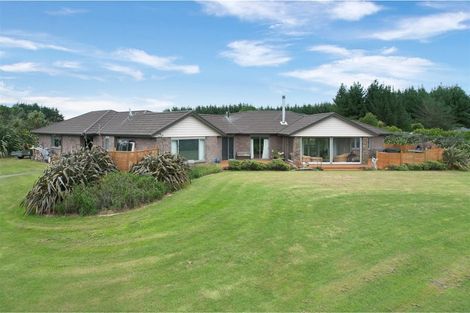 Photo of property in 68 Waitarere Rise Avenue, Waitarere, Levin, 5510