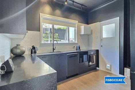 Photo of property in 97 James Cook Street, Havelock North, 4130