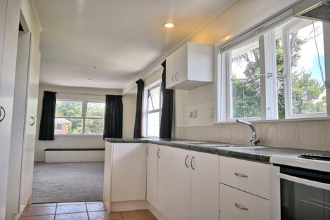 Photo of property in 3 Blenheim Street, Glenfield, Auckland, 0629