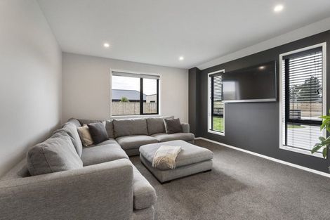 Photo of property in 14a Turoa Street, Feilding, 4702