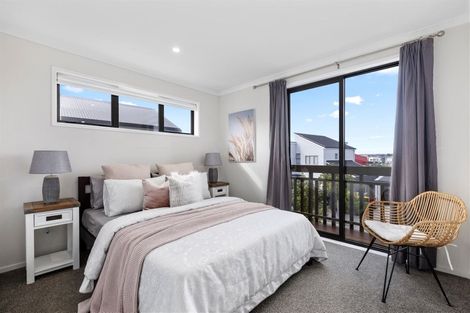 Photo of property in 4 Teal Way, Hobsonville, Auckland, 0616