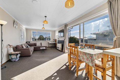 Photo of property in 22 Murray Avenue, Hawera, 4610