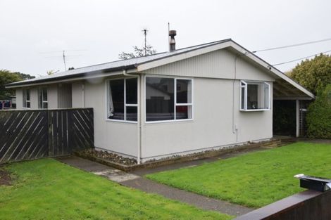 Photo of property in 16 Cargill Street, Waikiwi, Invercargill, 9810