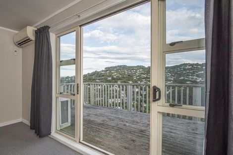 Photo of property in 41 Chartwell Drive, Crofton Downs, Wellington, 6035