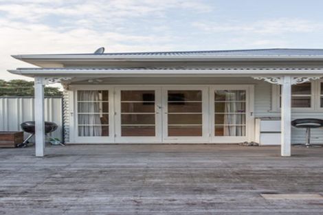 Photo of property in 16 Croydon Road, New Lynn, Auckland, 0600