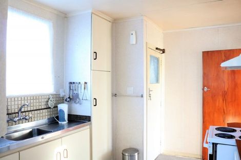 Photo of property in 42 Whittaker Street, Shannon, 4821