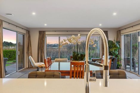 Photo of property in 32 Paradise Place, Matua, Tauranga, 3110