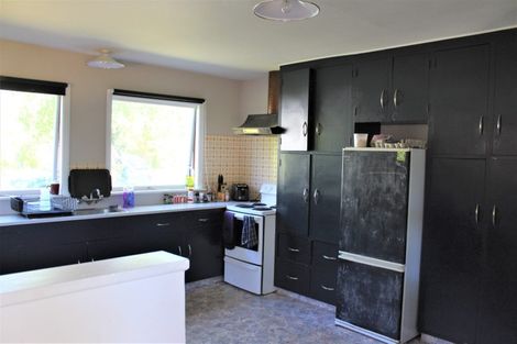 Photo of property in 28 Newbridge Place, Ilam, Christchurch, 8041