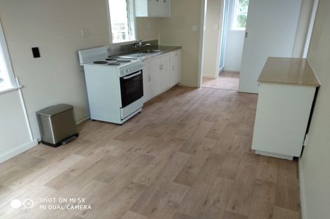 Photo of property in 88 Newlands Road, Newlands, Wellington, 6037