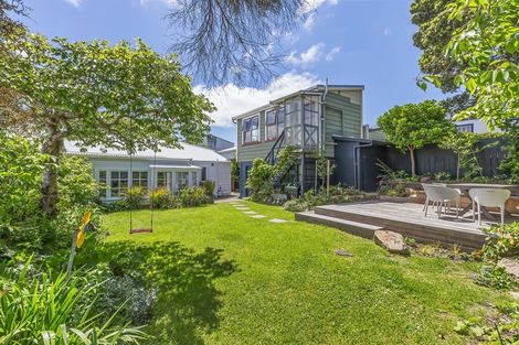 Photo of property in 13 Angus Avenue, Berhampore, Wellington, 6023