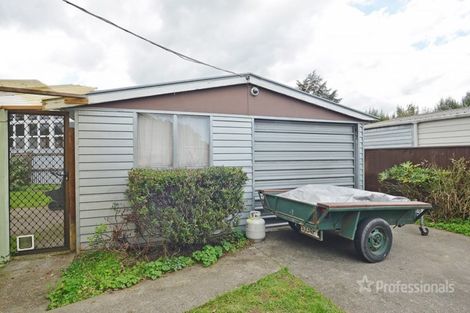 Photo of property in 1 Lowes Place, Solway, Masterton, 5810