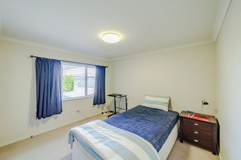 Photo of property in 15 Portland Place, Poraiti, Napier, 4112