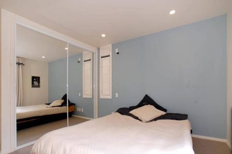 Photo of property in 16 Castor Bay Road, Castor Bay, Auckland, 0620