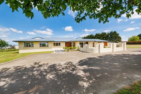 Photo of property in 5 Te Arakura Road, Newbury, Feilding, 4775
