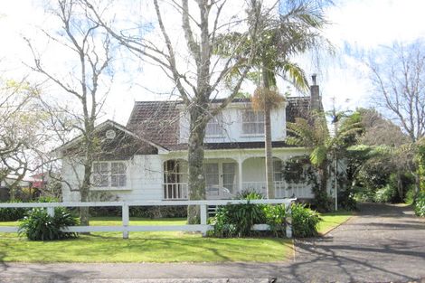 Photo of property in 97 Robinson Road, Whitianga, 3510