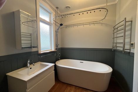 Photo of property in 185 Muritai Road, Eastbourne, Lower Hutt, 5013