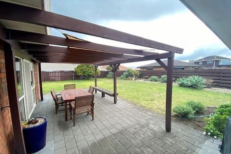 Photo of property in 11 Ngamotu Place, Mount Maunganui, 3116