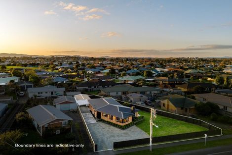 Photo of property in 121 Bryant Road, St Andrews, Hamilton, 3200