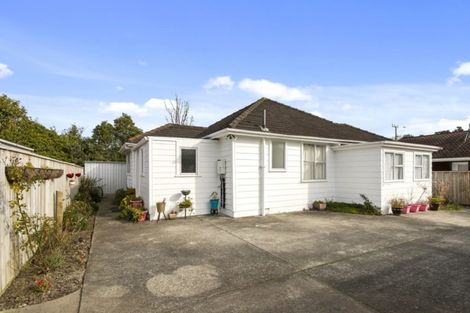 Photo of property in 2/147 Stokes Valley, Stokes Valley, Lower Hutt, 5019