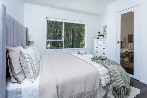 Photo of property in 1/40 Tree View Avenue, Glenfield, Auckland, 0629