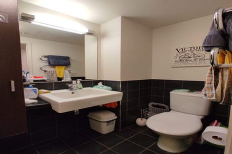 Photo of property in 96 On Symonds Apartments, 401/96 Symonds Street, Grafton, Auckland, 1010