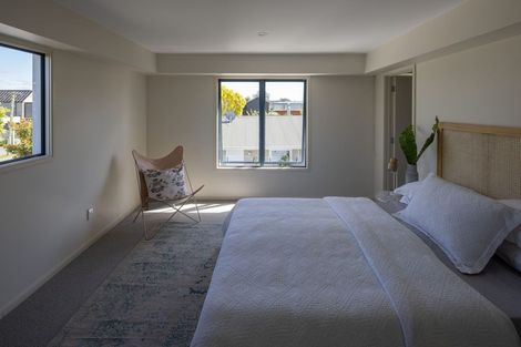 Photo of property in 2 Garden Road, Merivale, Christchurch, 8014