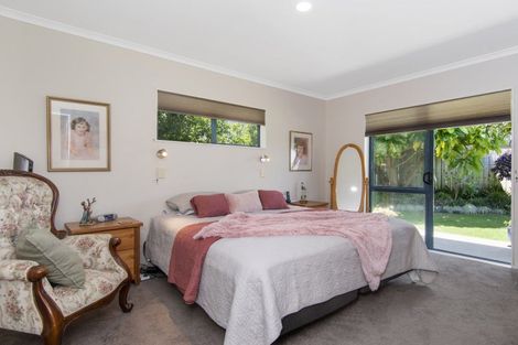 Photo of property in 98 Koutunui Road, Athenree, Katikati, 3177