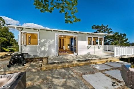Photo of property in 81 Burns Lane, Kumeu, 0892