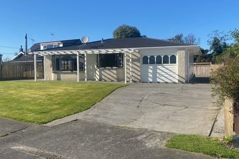 Photo of property in 3 Walker Crescent, Bulls, 4818