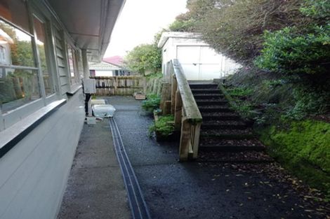 Photo of property in 8 Chester Road, Tawa, Wellington, 5028