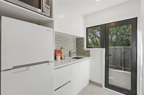 Photo of property in 4 Inga Road, Milford, Auckland, 0620