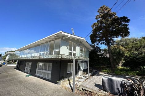 Photo of property in 44 Channel View Road, Campbells Bay, Auckland, 0630