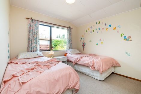 Photo of property in 4/2 Bill Ashcroft Grove, Havelock North, 4130