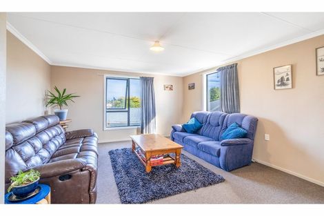 Photo of property in 10 Robert Street, Otatara, Invercargill, 9879