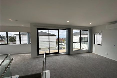 Photo of property in 1b Robin Lane, Browns Bay, Auckland, 0630