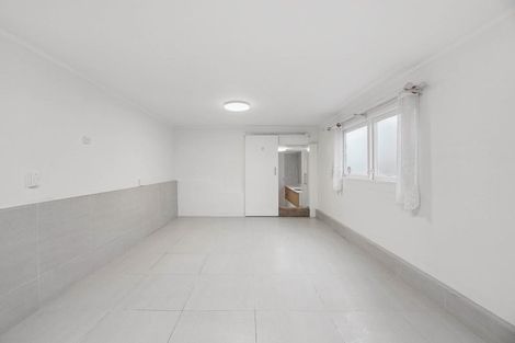 Photo of property in 20 Cherry Road, Bucklands Beach, Auckland, 2014